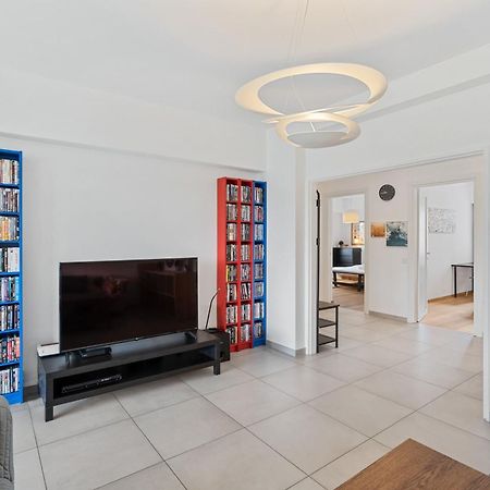 Central Lux 2Br Apt With City Views & Balcony Люксембург Екстериор снимка