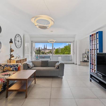 Central Lux 2Br Apt With City Views & Balcony Люксембург Екстериор снимка