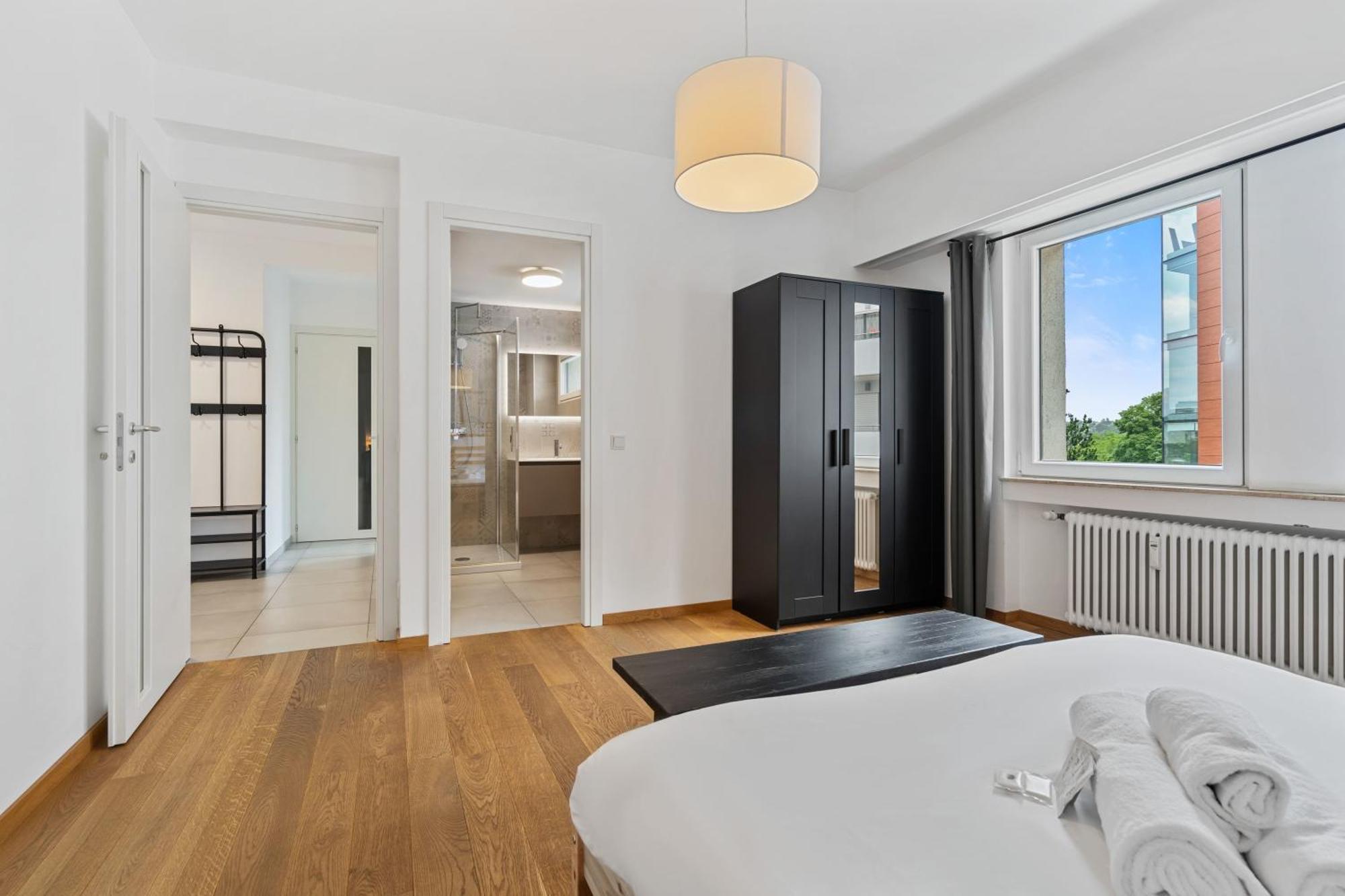 Central Lux 2Br Apt With City Views & Balcony Люксембург Екстериор снимка