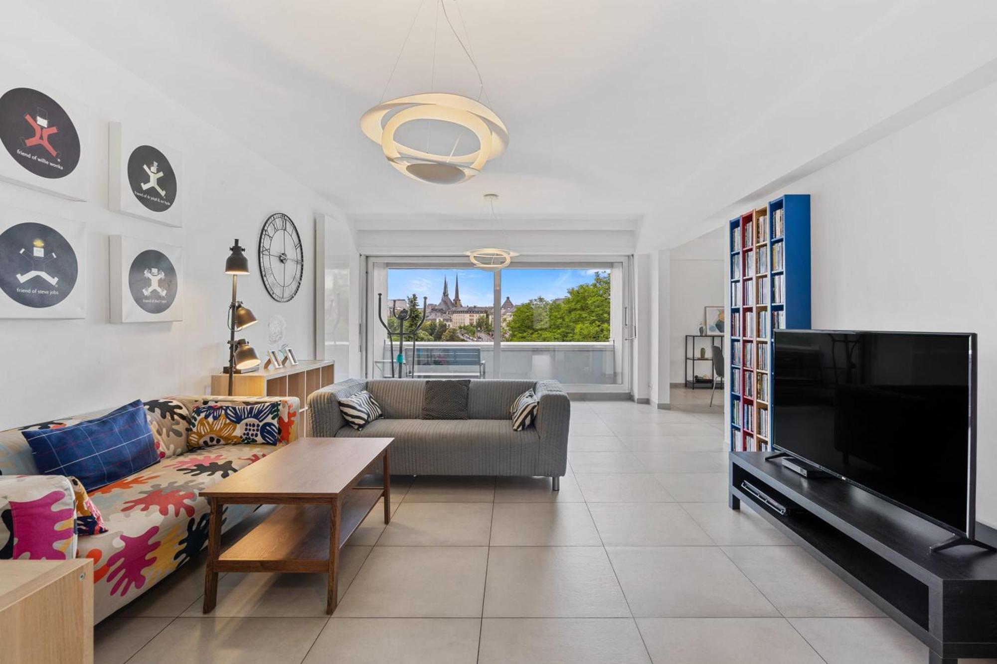 Central Lux 2Br Apt With City Views & Balcony Люксембург Екстериор снимка